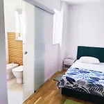 公寓 New Luxury 3 Bedroom 4 Air Conditioners 扎达尔