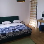 Appartamento New Luxury 3 Bedroom 4 Air Conditioners