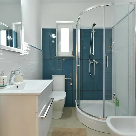 New Luxury 3 Bedroom 4 Air Conditioners Appartement *